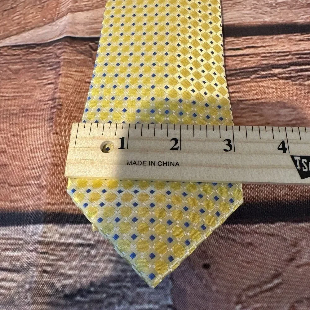 Geoffrey Beene Silk Tie Mens Yellow Blue Diamond Geometric Woven Necktie 3.5 W